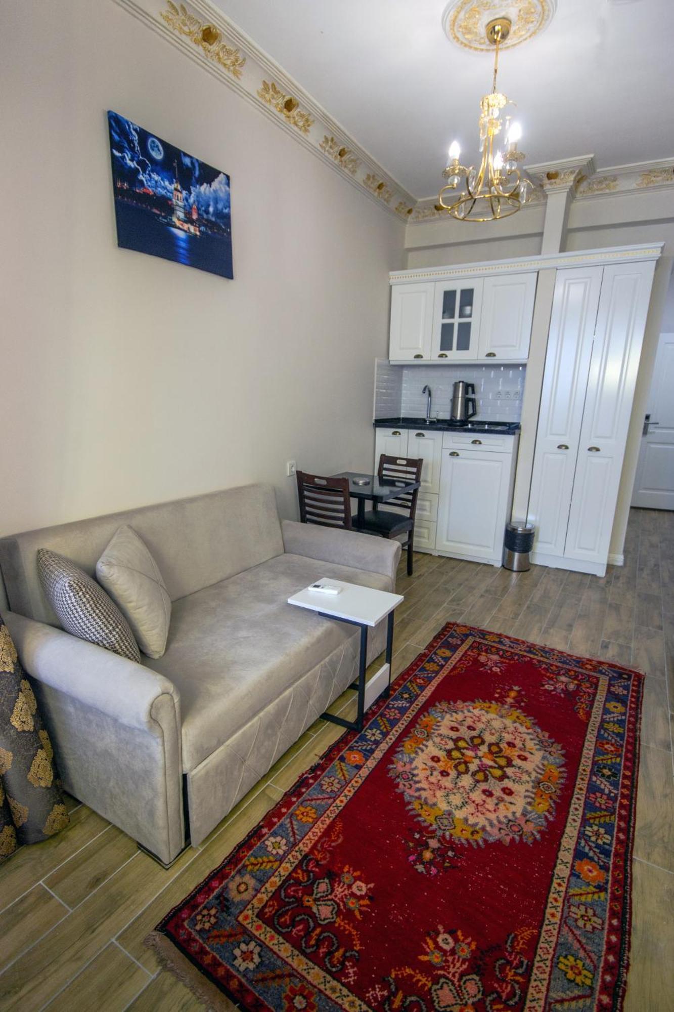 Iq Hotel Beyoglu Istanboel Buitenkant foto