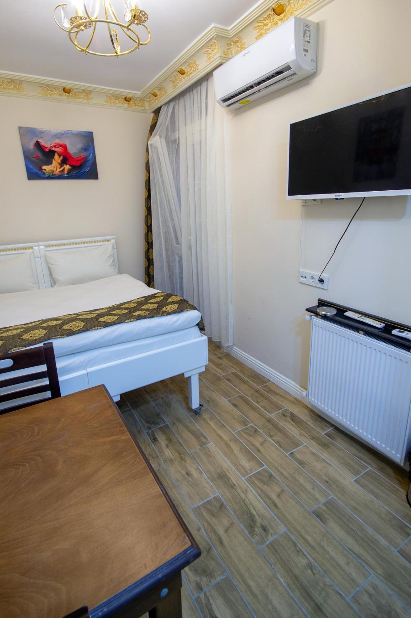 Iq Hotel Beyoglu Istanboel Buitenkant foto