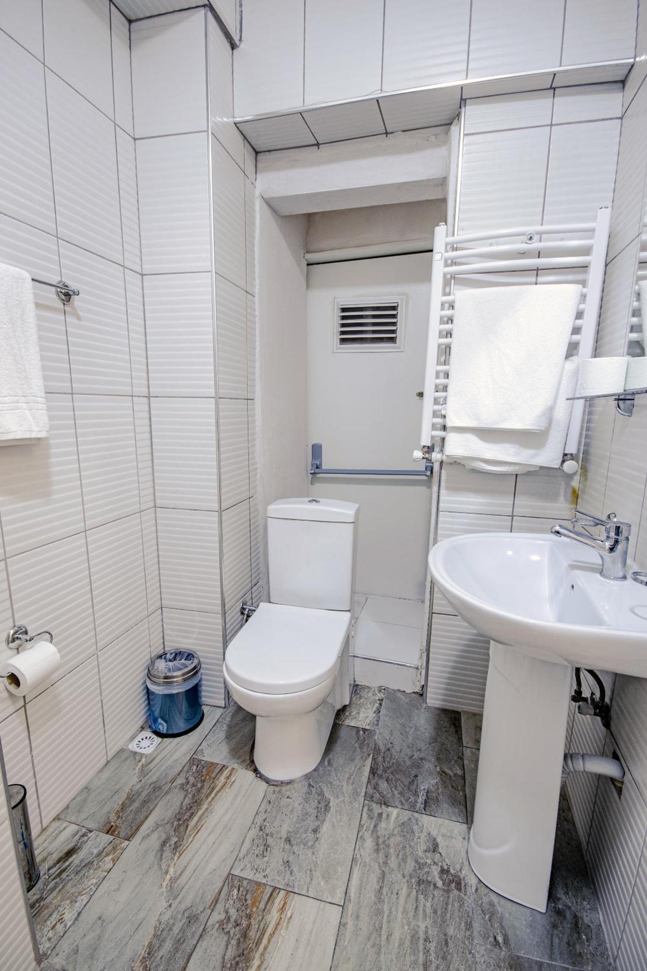 Iq Hotel Beyoglu Istanboel Buitenkant foto